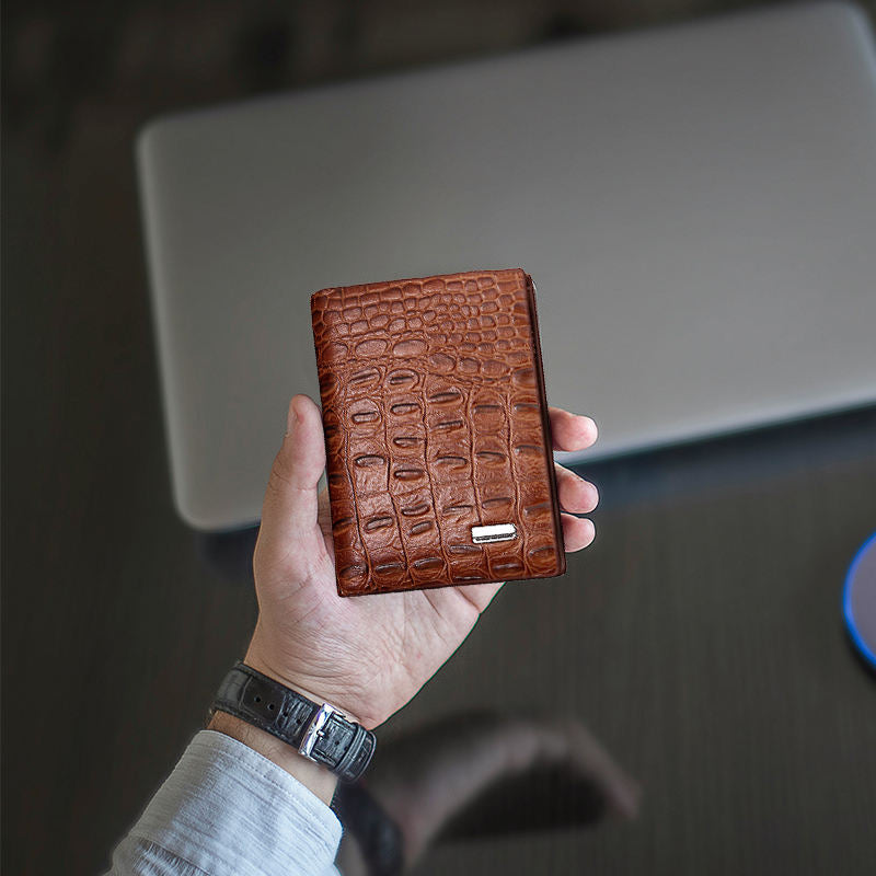 Vintage Brown Croc Embossed Short Wallet